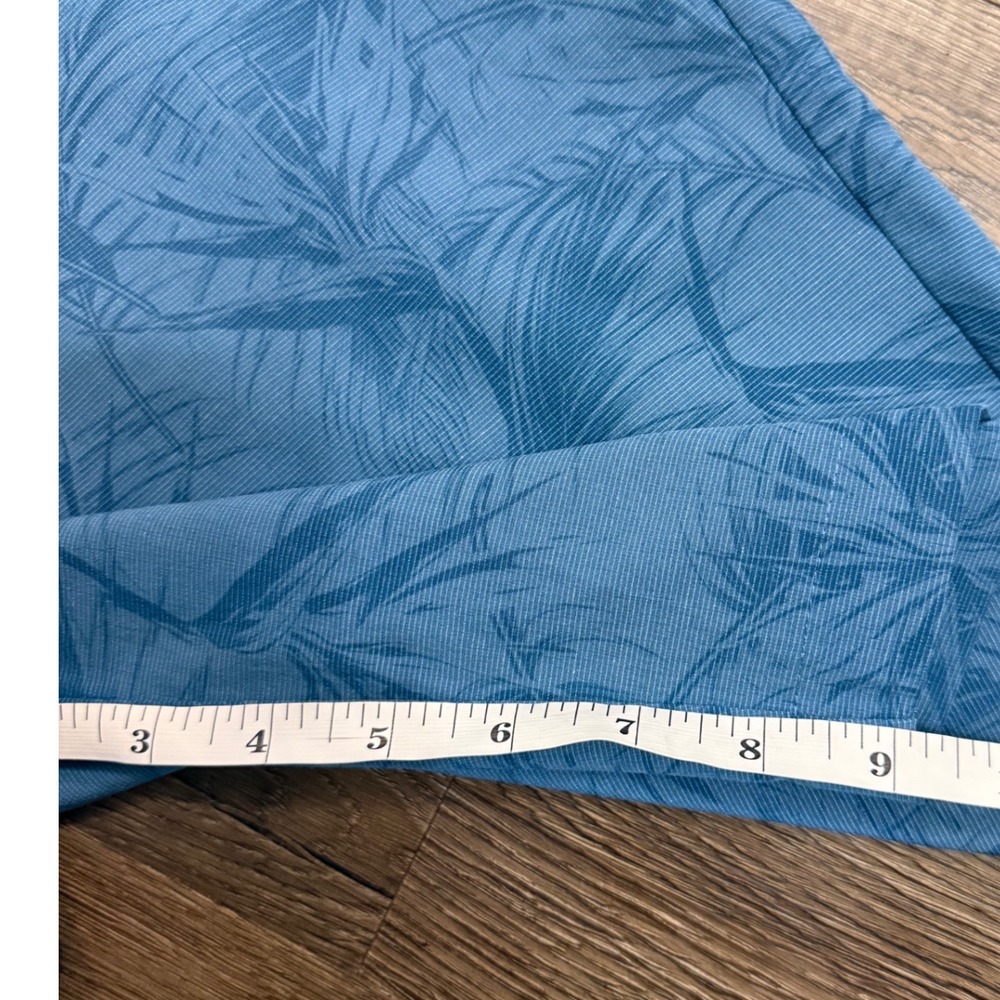 TravisMathew Jungle Oasis Shorts Blue Palm Leaf Print Mens 32 Golf Lifestyle 9" - Picture 6 of 7